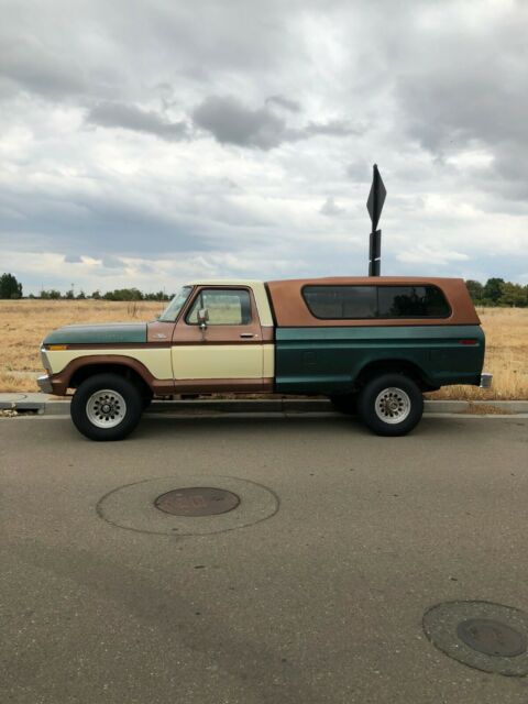 Ford F-250 1978 image number 0