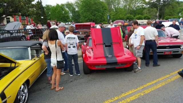 Chevrolet Corvette 1965 image number 24