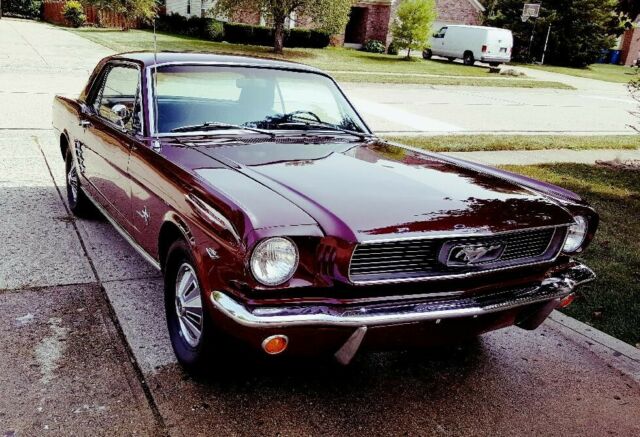 Ford Mustang 1966 image number 2