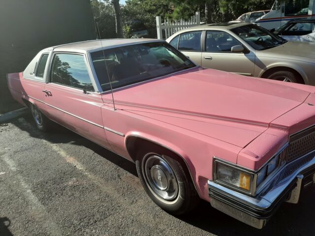 Cadillac DeVille Coupe 1979 image number 13