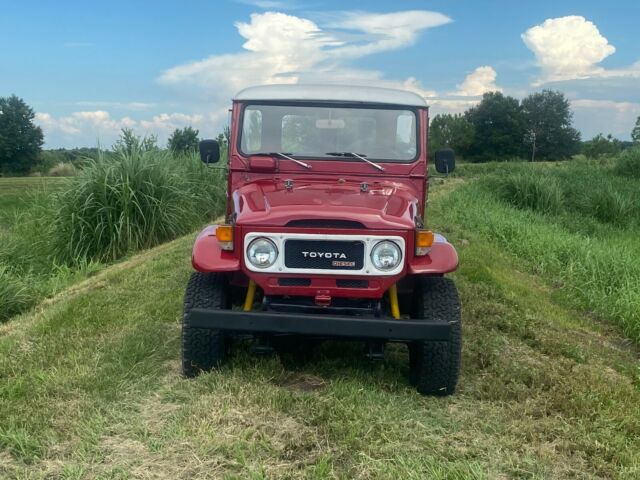 Toyota FJ Cruiser 1979 image number 20