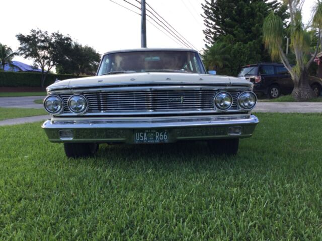 Ford Galaxie 1964 image number 24