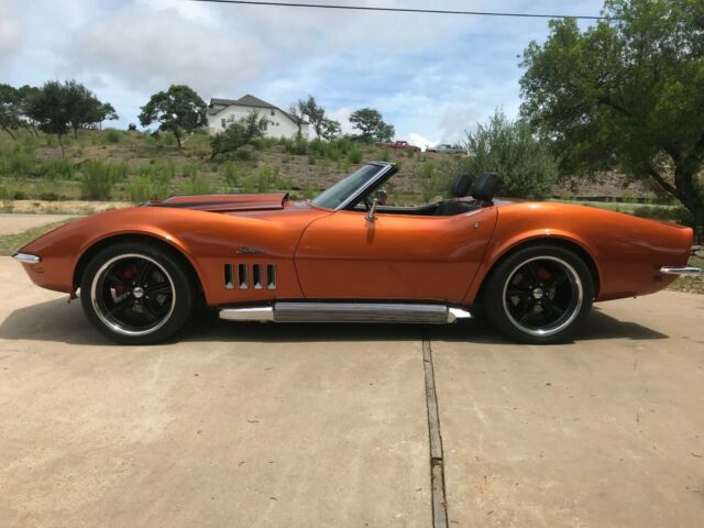 Chevrolet Corvette 1969 image number 11