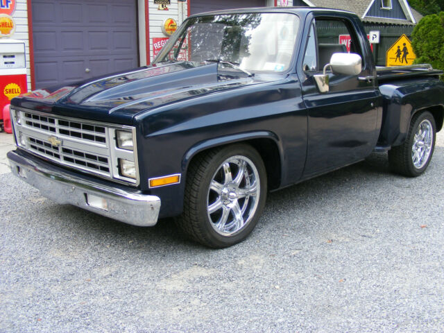 Chevrolet C-10 1973 image number 0