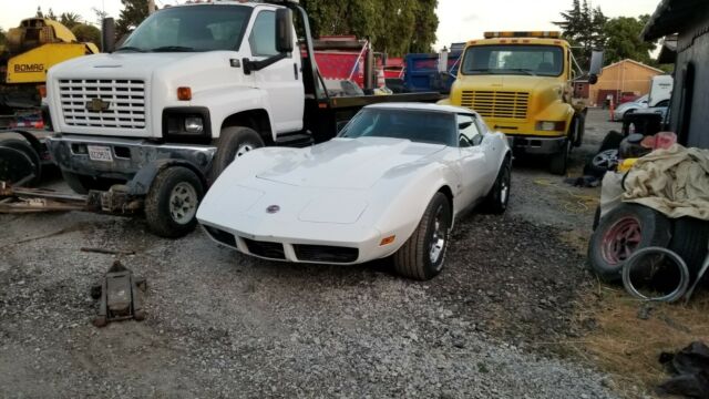 Chevrolet Corvette 1973 image number 36