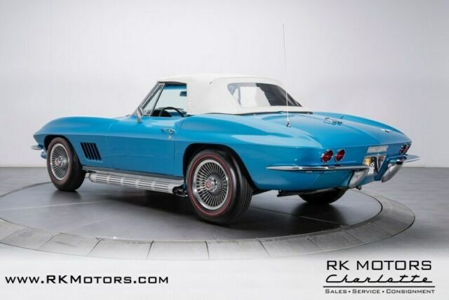 Chevrolet Corvette 1967 image number 12