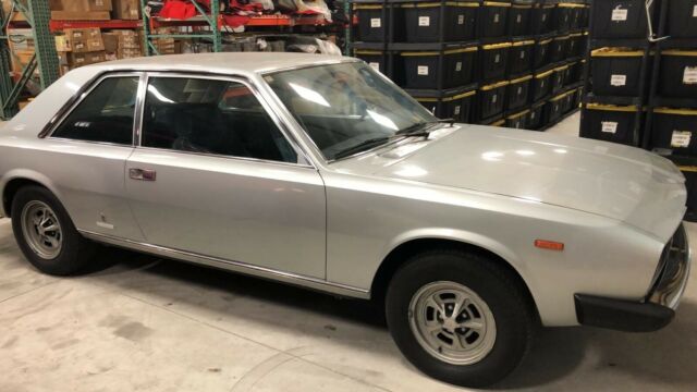 Fiat 130 1972 image number 11