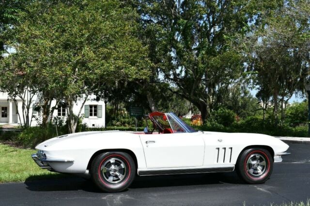 Chevrolet Corvette 1966 image number 29