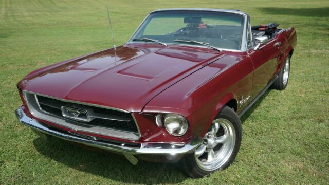 Ford Mustang 1967 image number 0