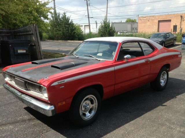 Plymouth Duster 1971 image number 0