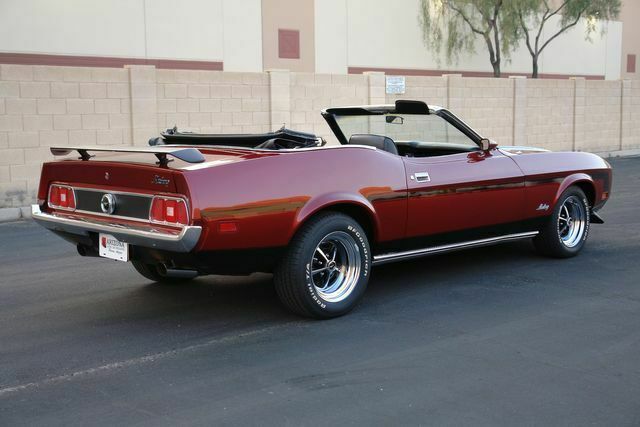 Ford Mustang 1973 image number 36