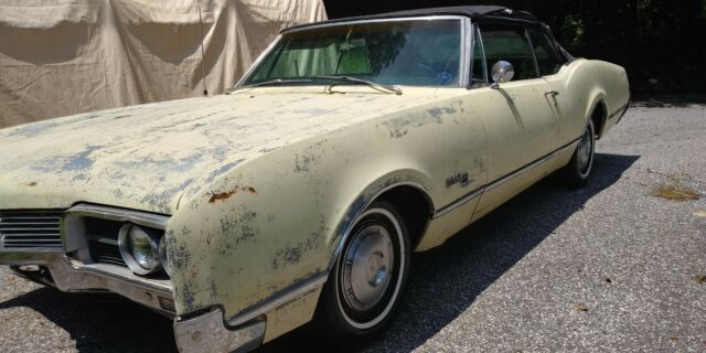 Oldsmobile Eighty-Eight 1967 image number 0