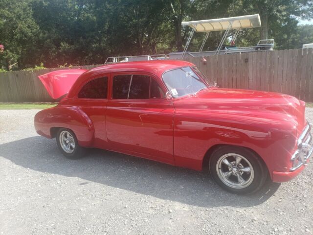 Chevrolet Custom deluxe 1950 image number 1