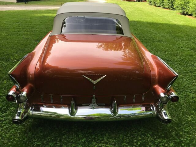 Cadillac Eldorado 1955 image number 2