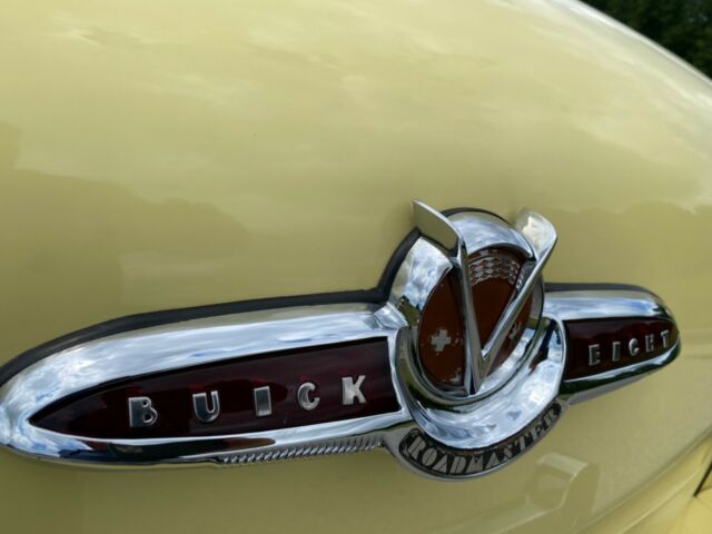 Buick Roadmaster 1953 image number 17