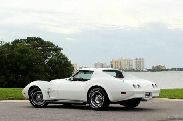 Chevrolet Corvette 1974 image number 31