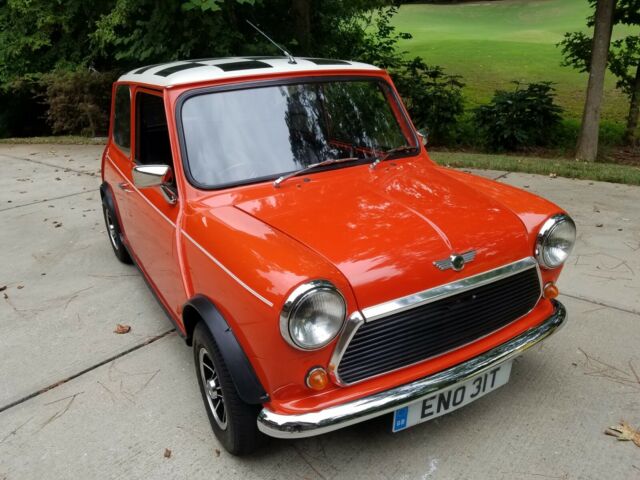 Austin Mini 1979 image number 19