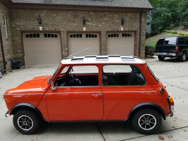 Austin Mini 1979 image number 21