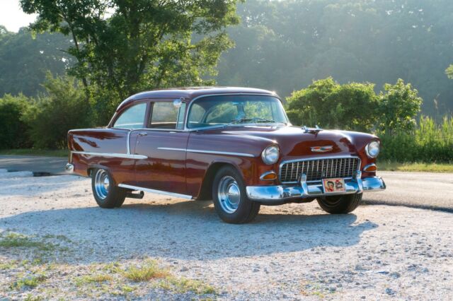 Chevrolet Bel Air/150/210 1955 image number 2