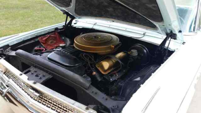 Ford Galaxy XL500 1963 image number 14