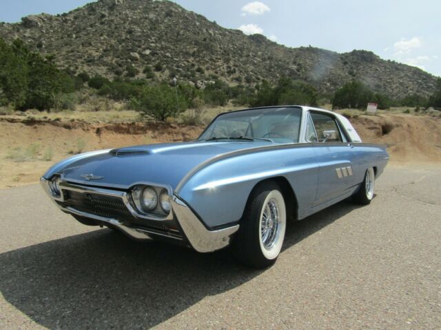 Ford Thunderbird 1963 image number 0