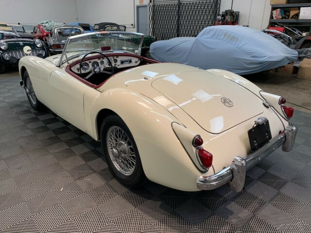 MG MGA 1960 image number 11