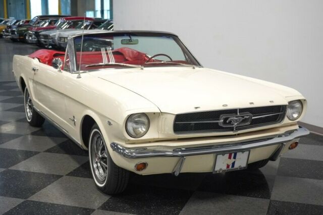 Ford Mustang 1965 image number 18