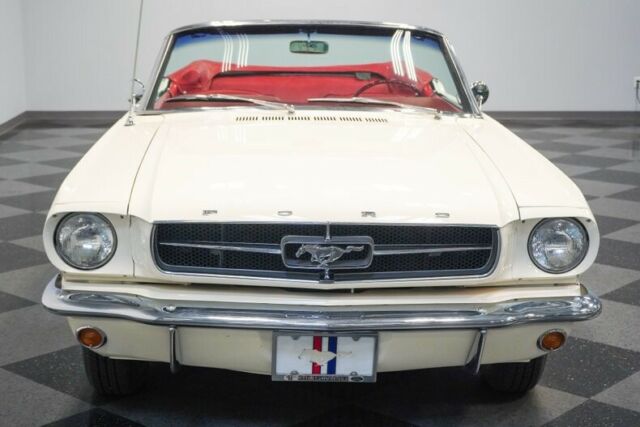 Ford Mustang 1965 image number 19