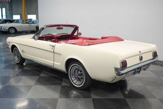 Ford Mustang 1965 image number 33