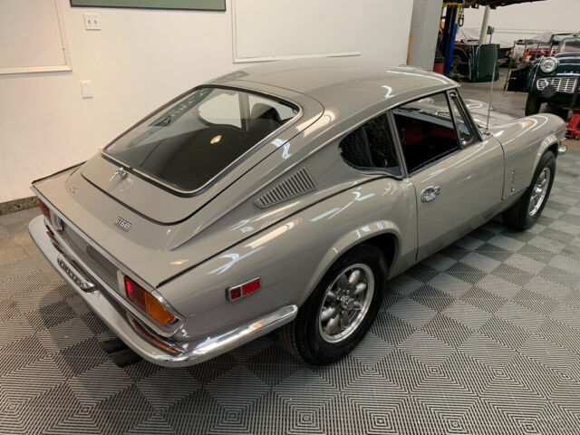 Triumph GT6 1972 image number 10