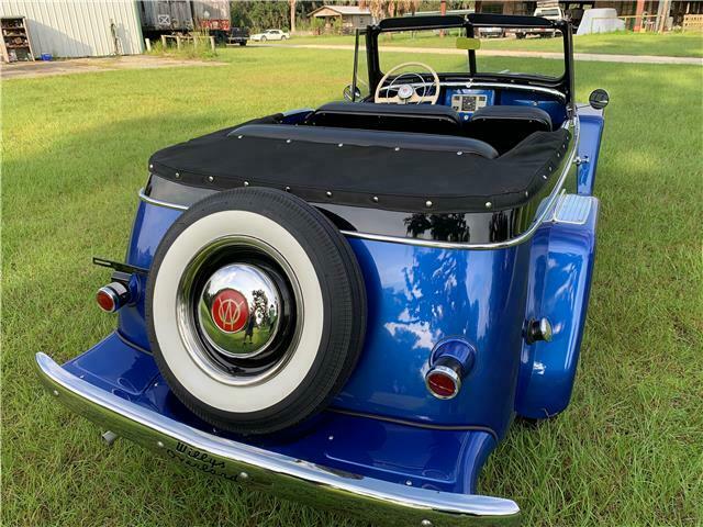 Willys Jeepster 1949 image number 3