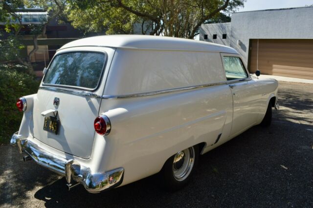 Ford Sedan Delivery 1954 image number 23