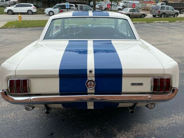 Ford Mustang 1966 image number 27