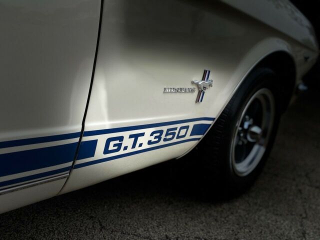 Ford Mustang 1966 image number 32