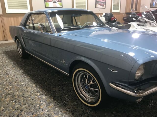 Ford Mustang 1965 image number 0