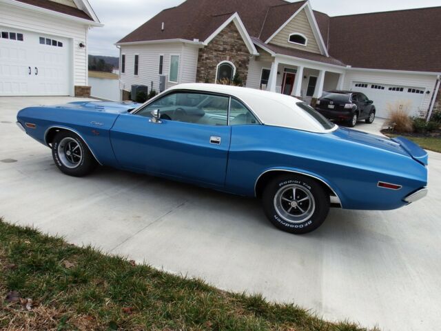 Dodge Challenger 1970 image number 16