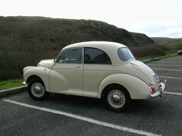 Morris Minor 1961 image number 0