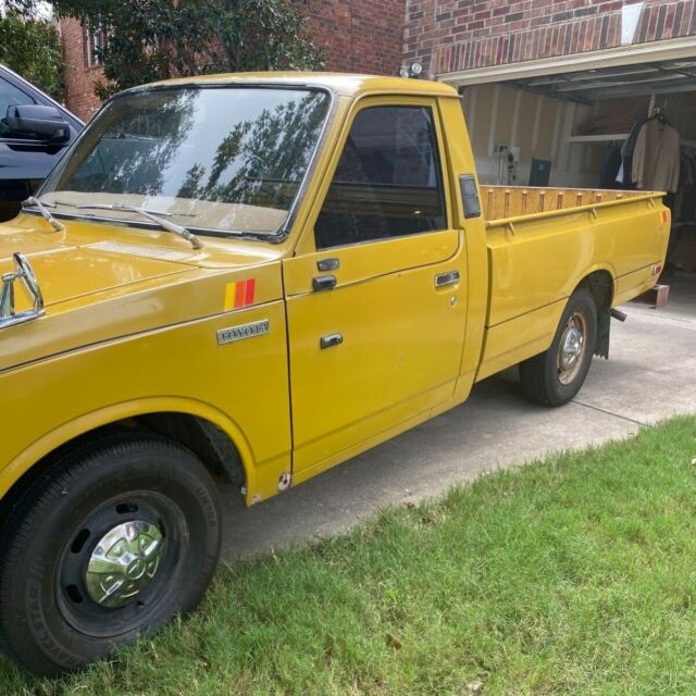 Toyota Pickup 1977 image number 19