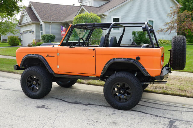 Ford Bronco 1973 image number 20