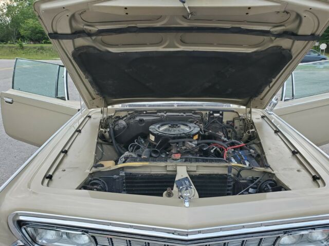 Chrysler Imperial 1966 image number 17