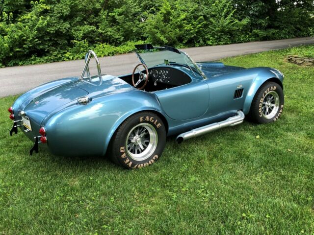 Replica/Kit Makes 1966 427 Shelby Cobra 1966 image number 1