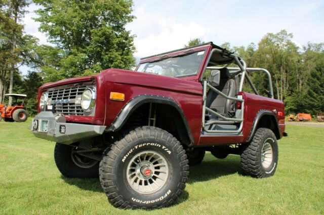 Ford Bronco 1968 image number 2