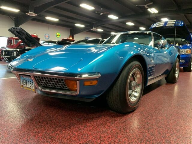 Chevrolet Corvette 1972 image number 3