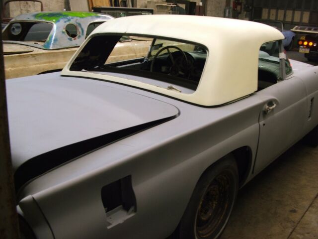 Ford Thunderbird 1957 image number 3