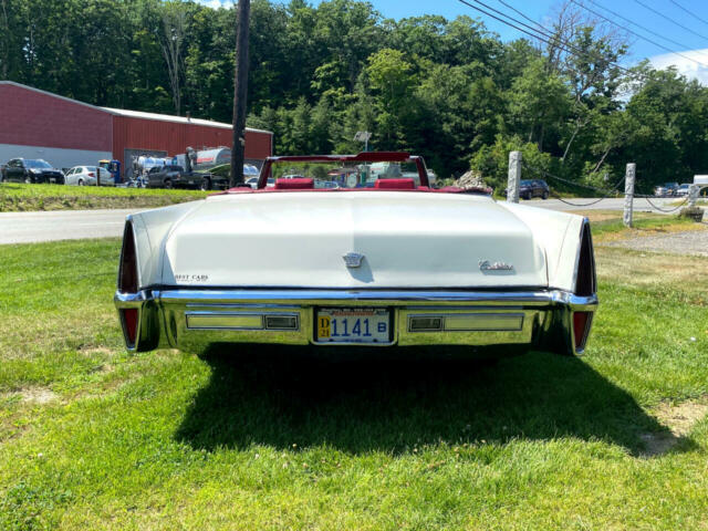 Cadillac Deville 1970 image number 20