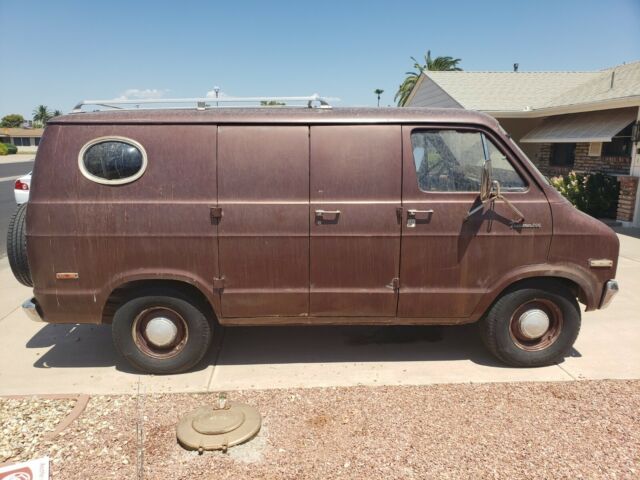 Dodge Ram Van 1977 image number 15