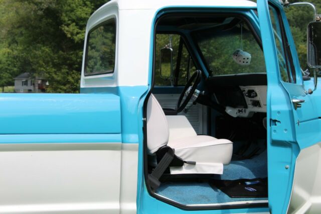 Ford F-100 1969 image number 15