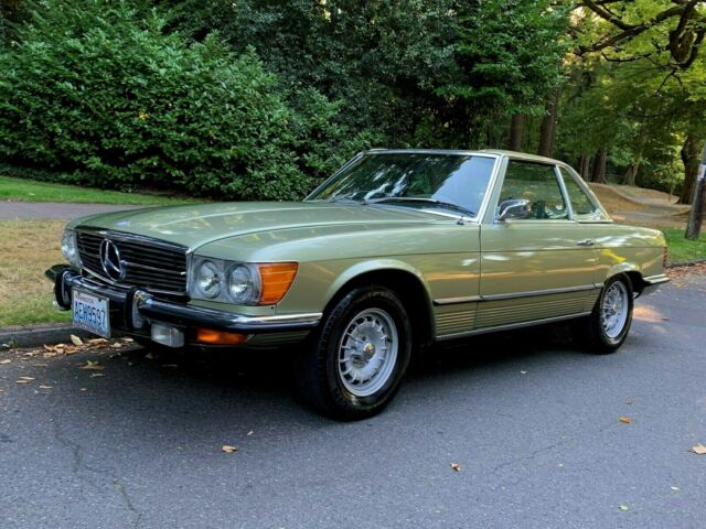 Mercedes-Benz SL-Class 1973 image number 1