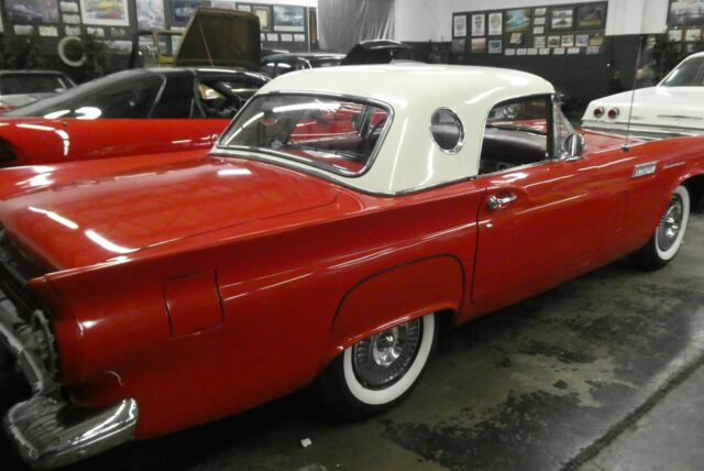 Ford Thunderbird 1957 image number 19