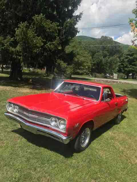 Chevrolet El Camino 1965 image number 2